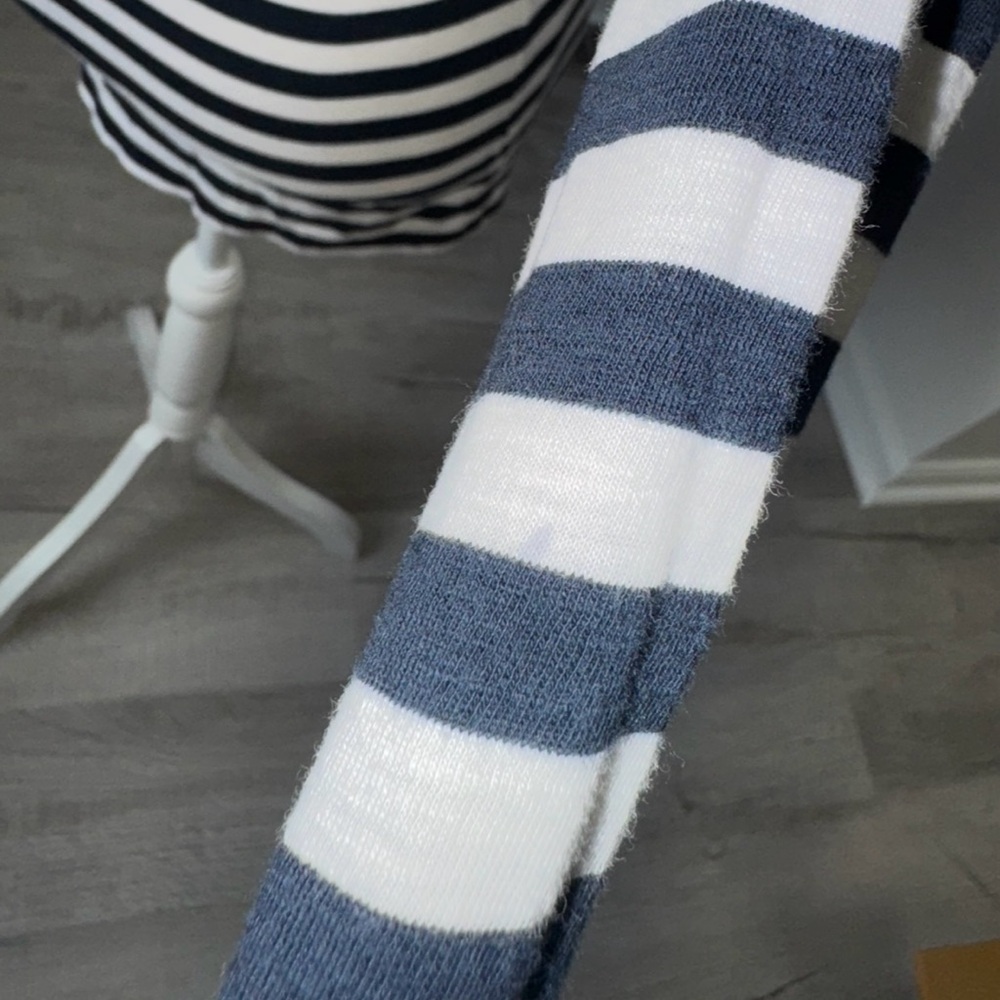 Hollister Navy White Striped V Neck Long Sleeve Tee Medium Y2K Stains - Picture 7 of 12